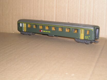 EC0361ub Lima Swiss SBB EWI/II 1st class coach good used unboxed.