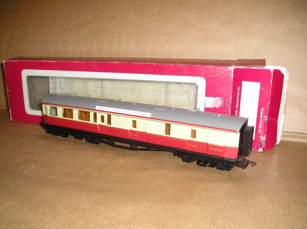 BC0011 Dapol BR(WR) Centenary Brake coach excellent boxed – Zetland ...